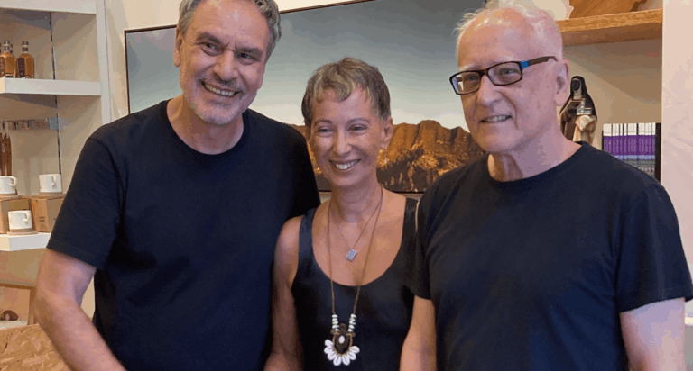 Lançamento do livro Santa Efigênia